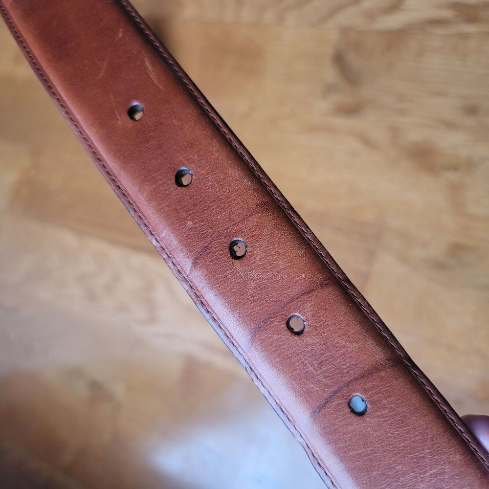 Brighton Classic Solid Brown Leather Belt Gold Buckle Size L - Picture 9 of 9
